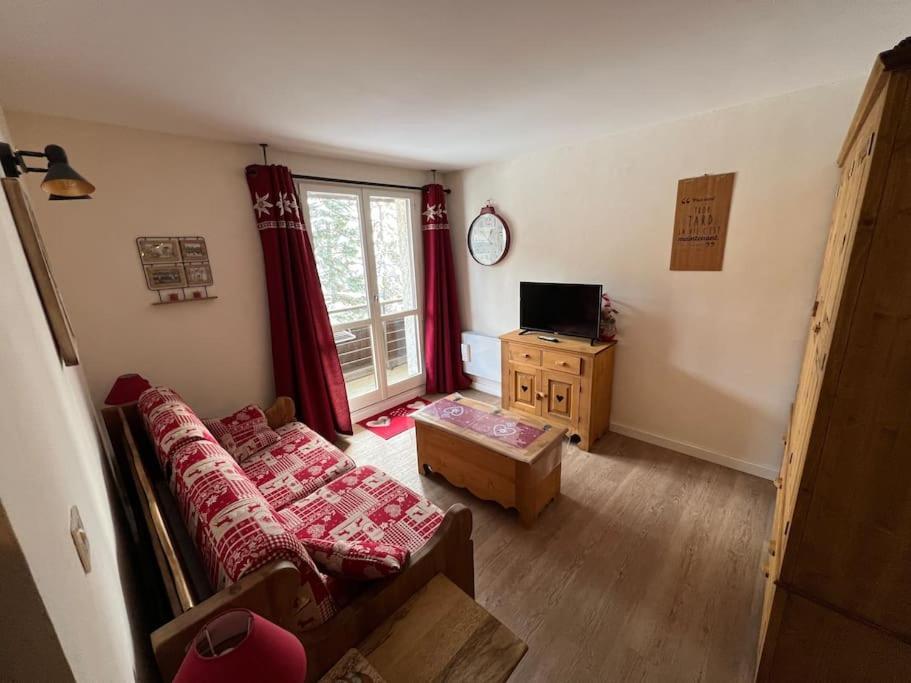 Apartment Praloup 1500 4 Couchages Uvernet-Fours